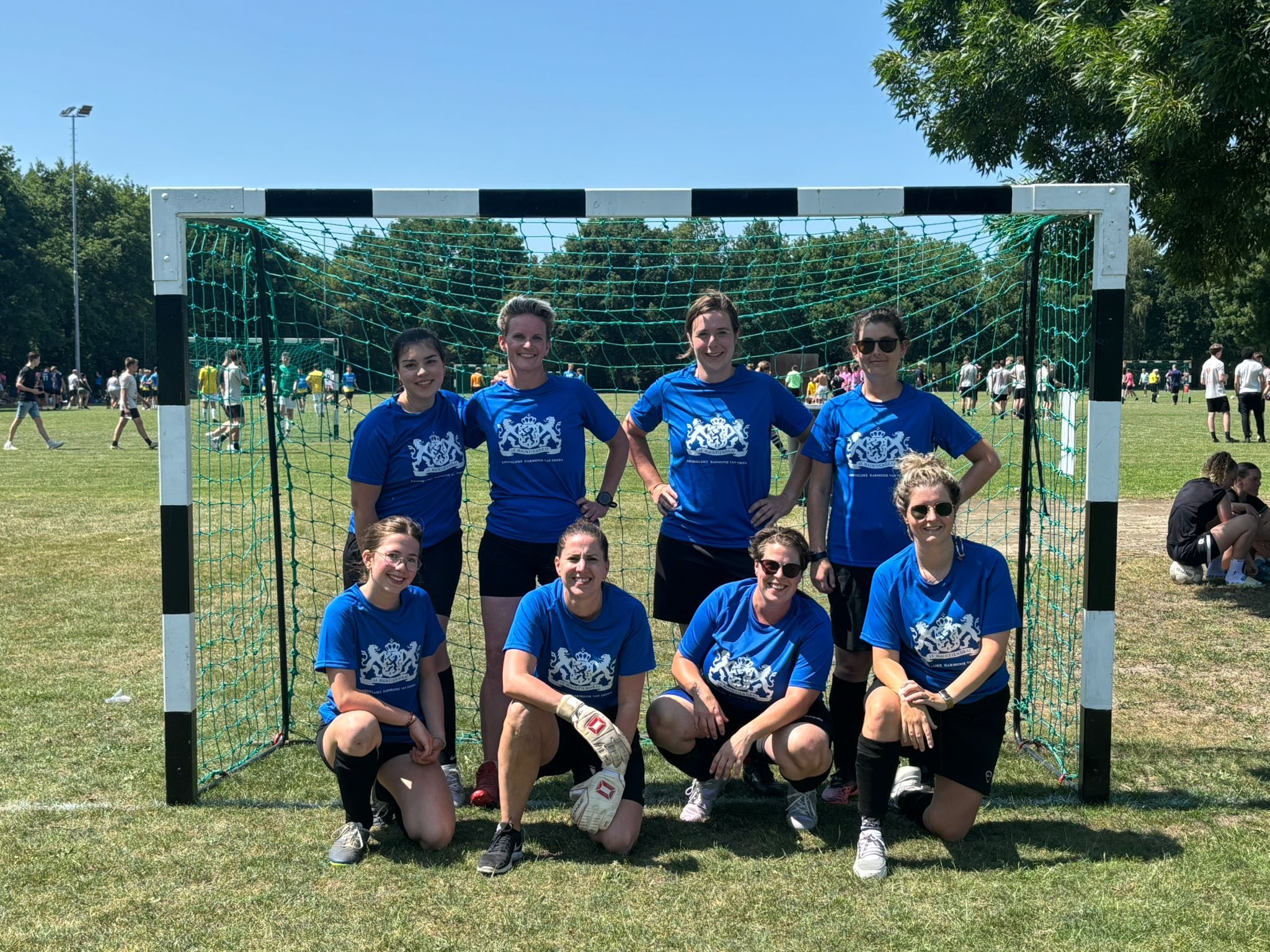 Onderling band versterken tijdens voetbal